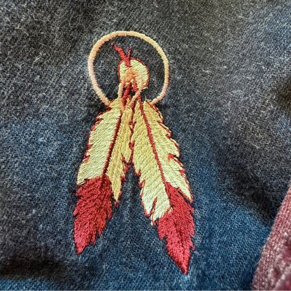 VTG Wrangler Denim Flannel Men’s Medium Shirt Feathers Western Cowboy Rodeo Gift - Picture 11 of 12